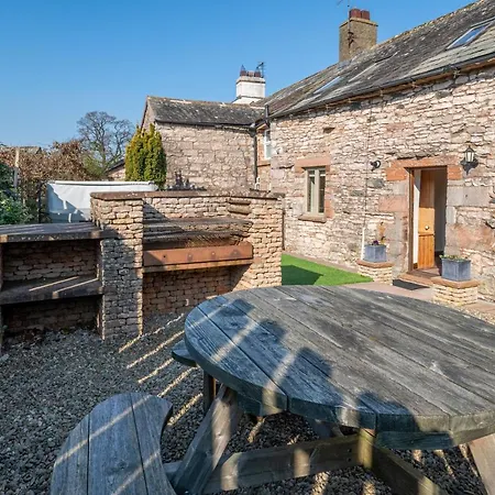 Moorfoot Court Cottages * Clifton (Cumbria)